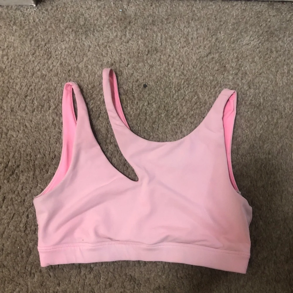 ALO Yoga Pink Sports Bra,Top Size M